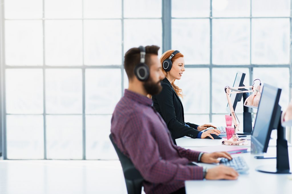 MB-660---Lifestyle-05